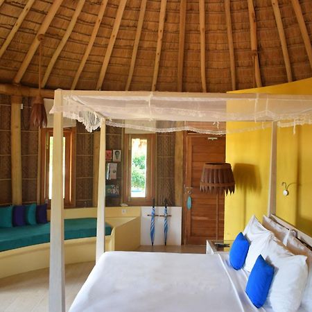 Jetwing Surf & Safari, A Luxury Reserve Arugam Bay Exterior foto